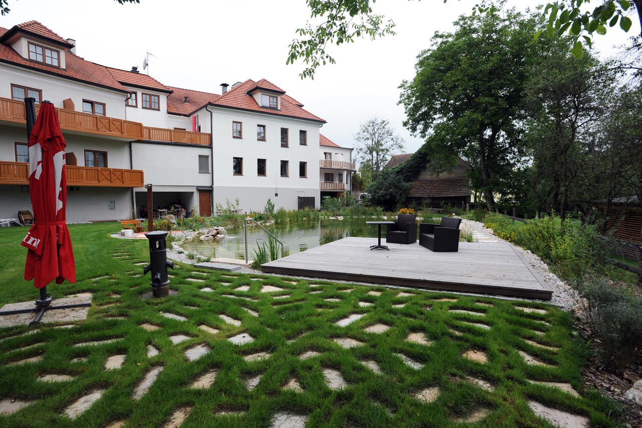 Hotel Geier Bad Schönau Exterior foto